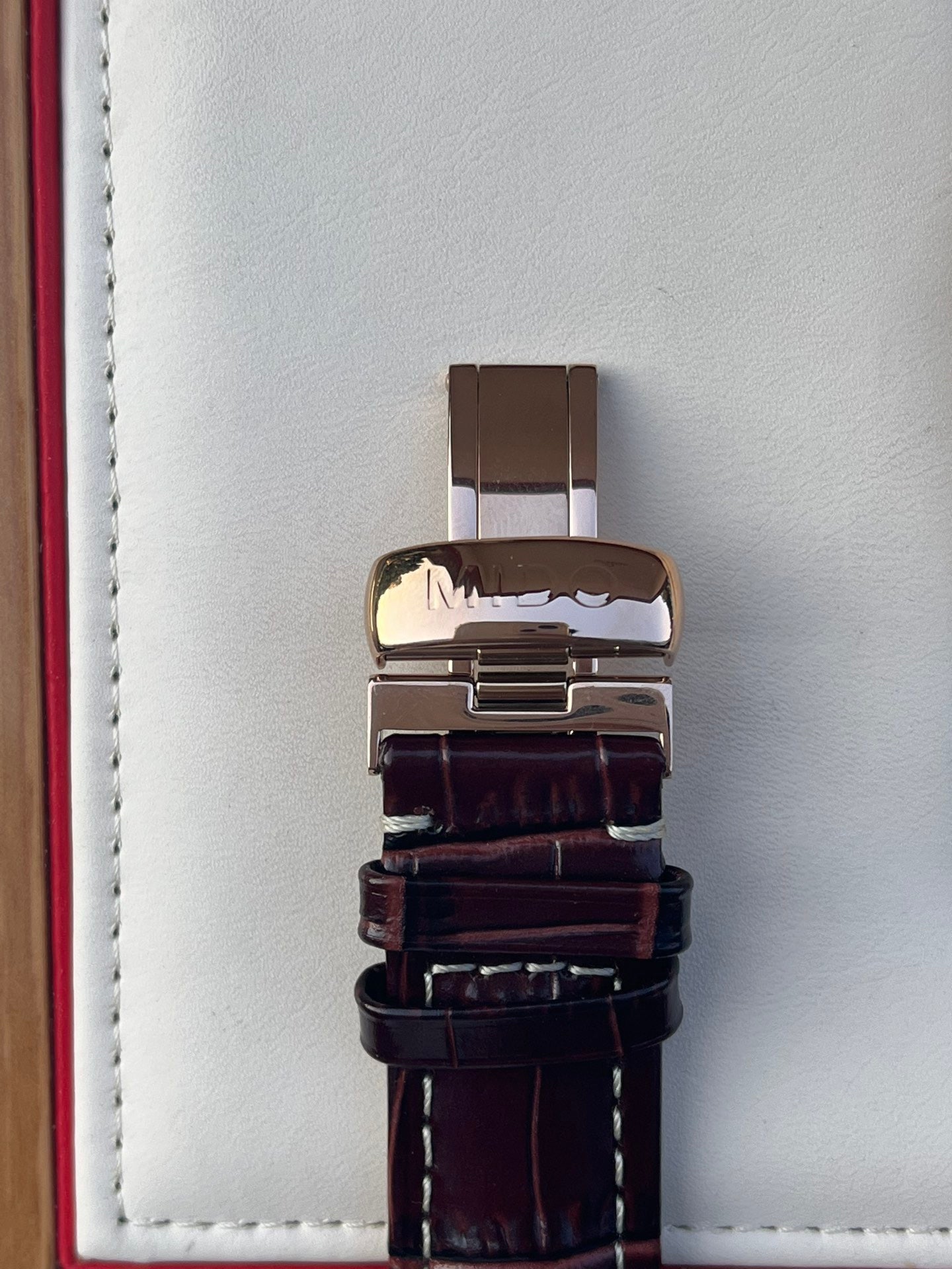 Mido Berenice Rose gold Automatic (self-winding) watch 38 millimeters M8600.2.26.8