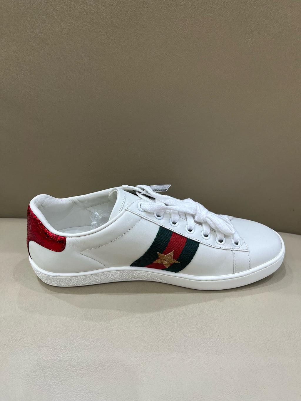 Gucci |34 IT|34.5 IT|35 IT|35.5 IT|36 IT|36.5 IT|37 IT|3 431920-A38G0-9064