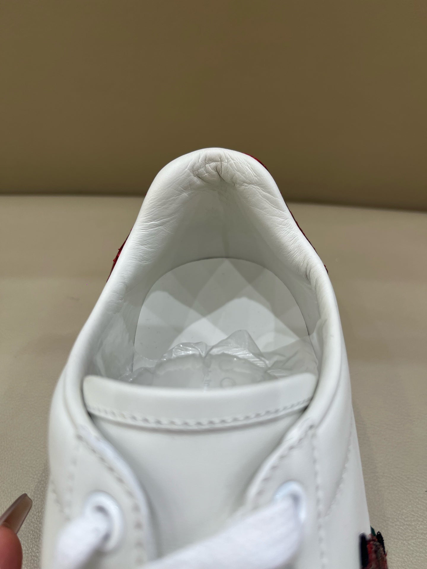 Gucci |34 IT|34.5 IT|35 IT|35.5 IT|36 IT|36.5 IT|37 IT|3 431920-A38G0-9064