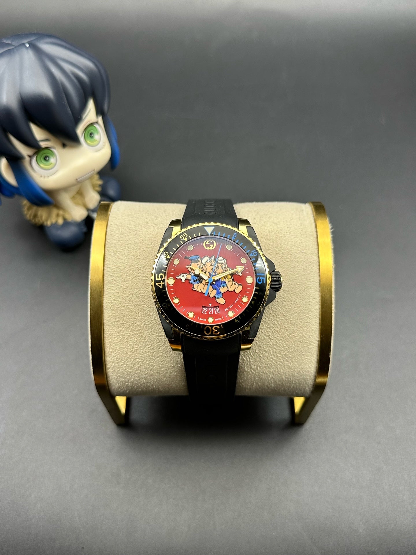 Gucci Neoprene Gold Quartz watch