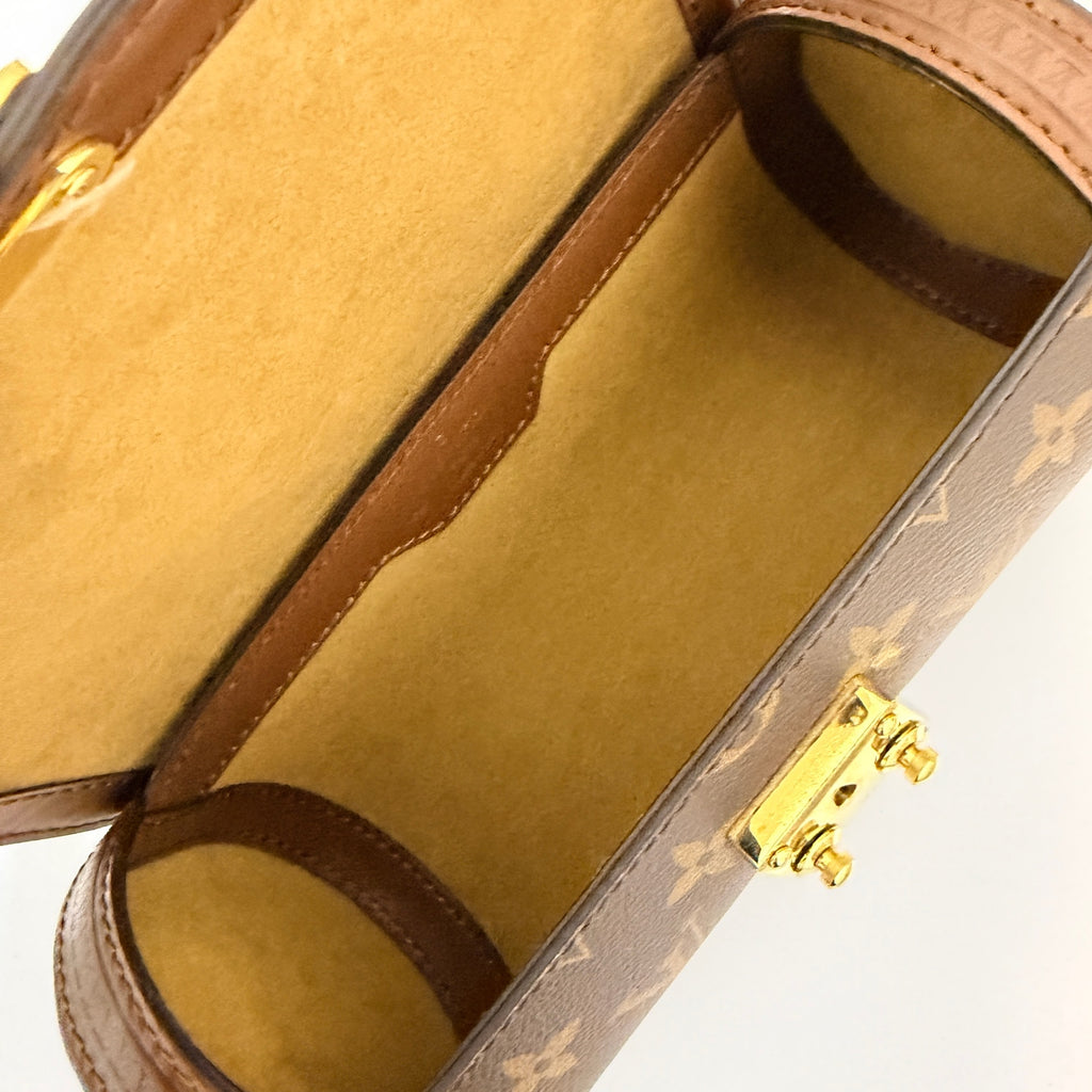 Louis Vuitton Papillon Trunk Canvas