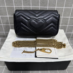 Gucci GG Marmont Collection Leather Black 476433 DTDCT 1000