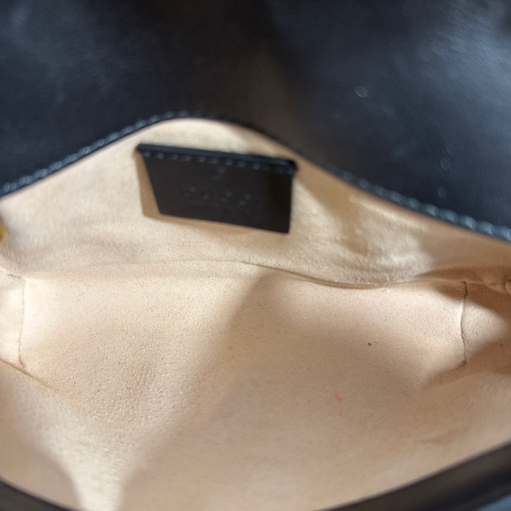 Gucci GG Marmont Collection Leather Black 476433 DTDCT 1000