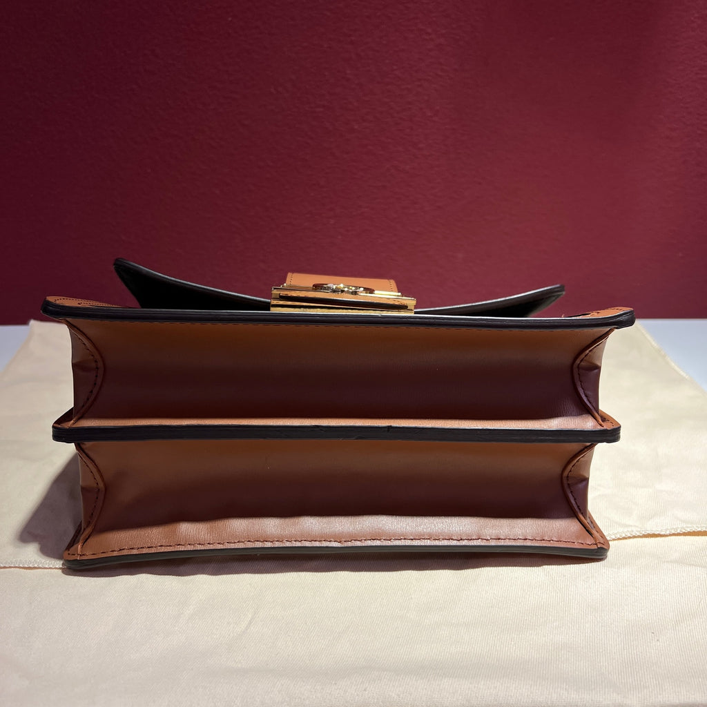 Louis Vuitton Crossbody 25.0x 17.0x 10.5 cm