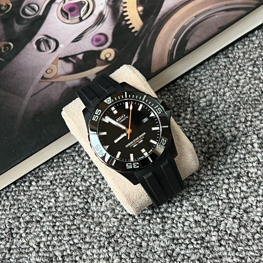 Mido Pioneer Automatic (self-winding) watch 43.5 millimeters M026.608.37.051.00