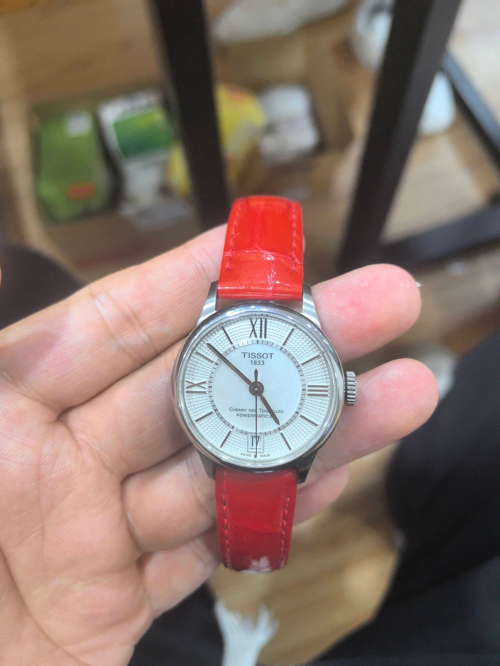 Tissot Classic Automatic (self-winding) watch 32 millimeters T099.207.16.118.00