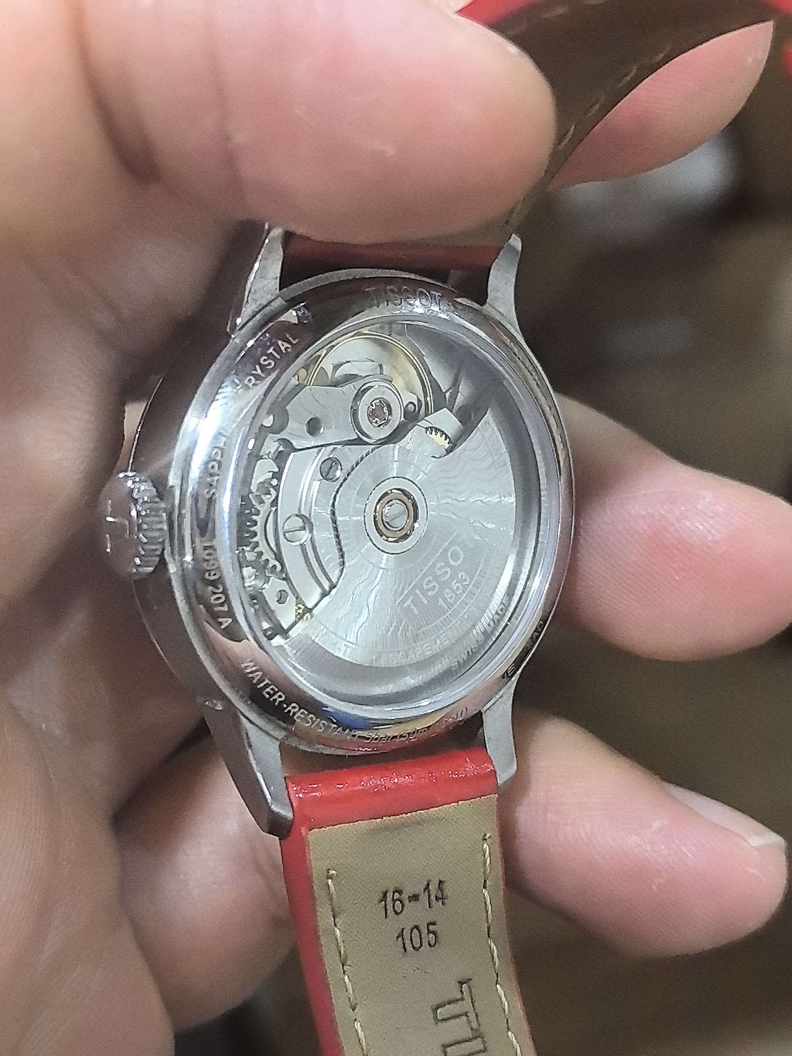 Tissot Classic Automatic (self-winding) watch 32 millimeters T099.207.16.118.00