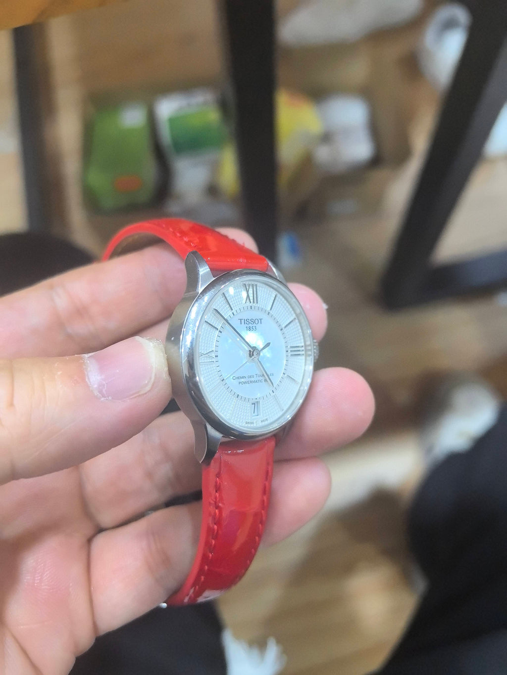 Tissot Classic Automatic (self-winding) watch 32 millimeters T099.207.16.118.00
