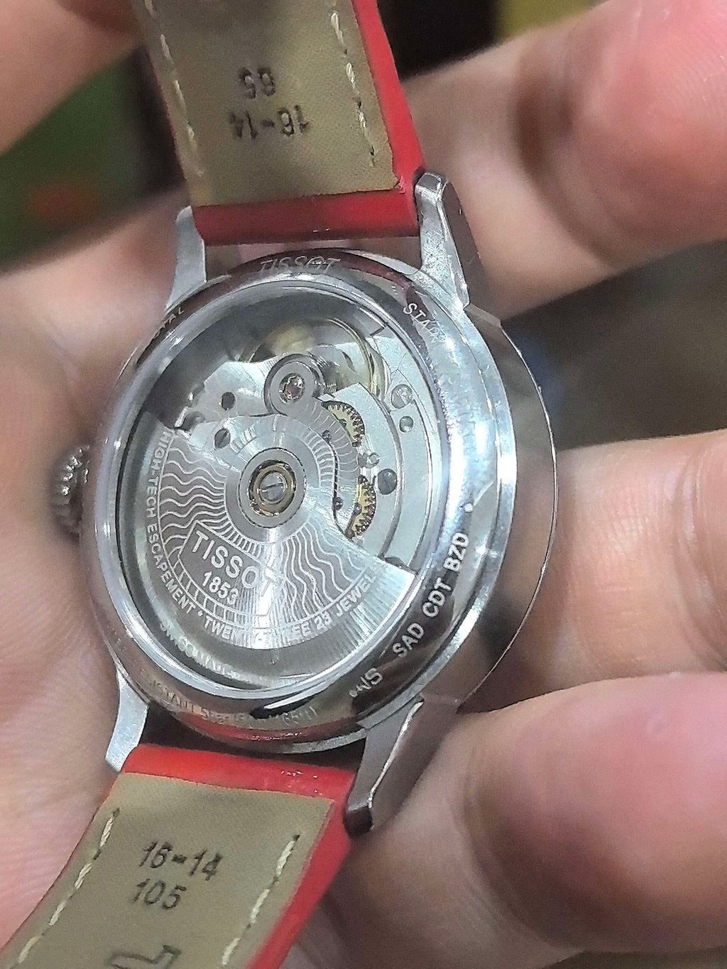 Tissot Classic Automatic (self-winding) watch 32 millimeters T099.207.16.118.00