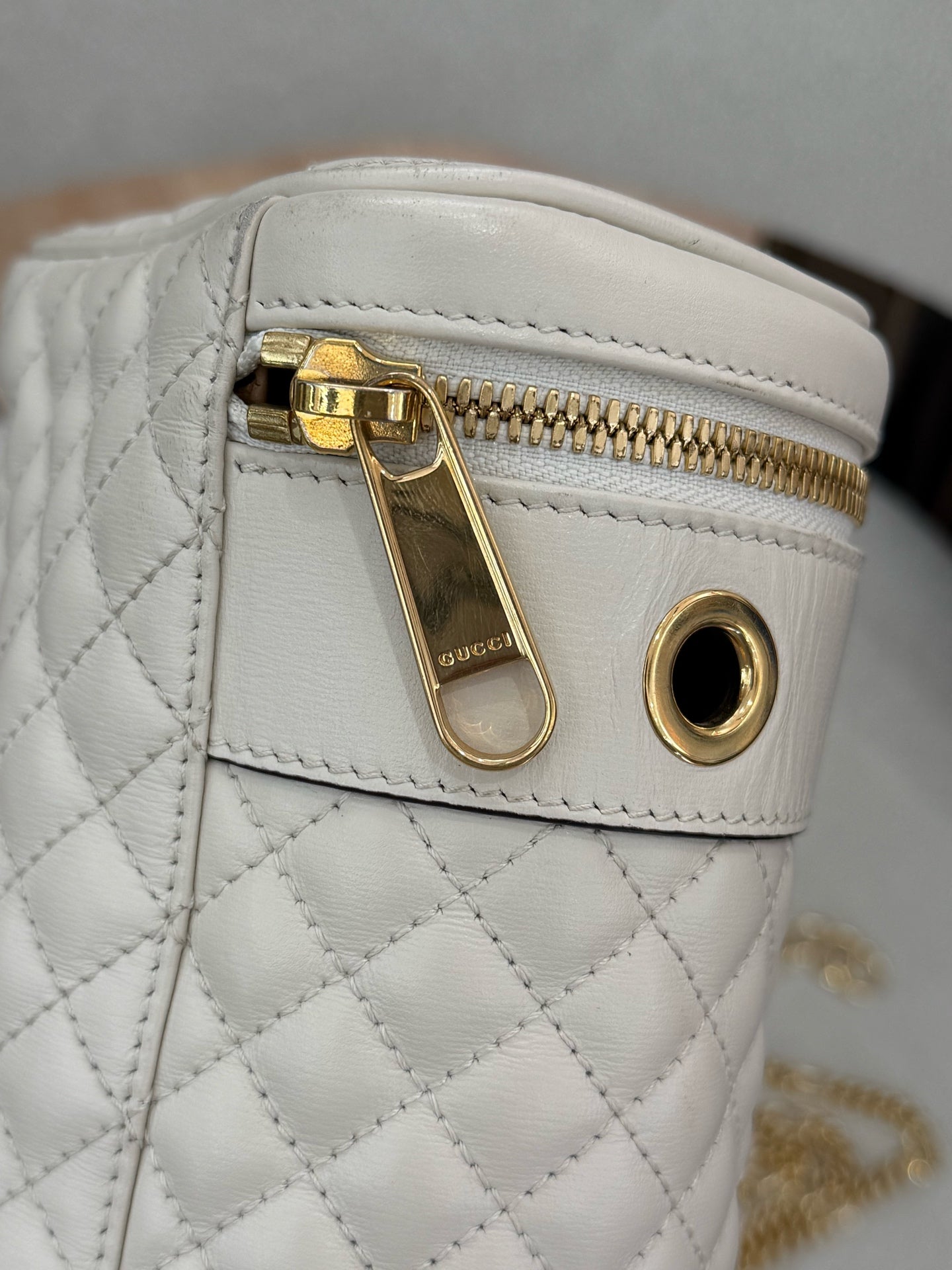 Gucci White