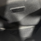 Louis Vuitton M44388