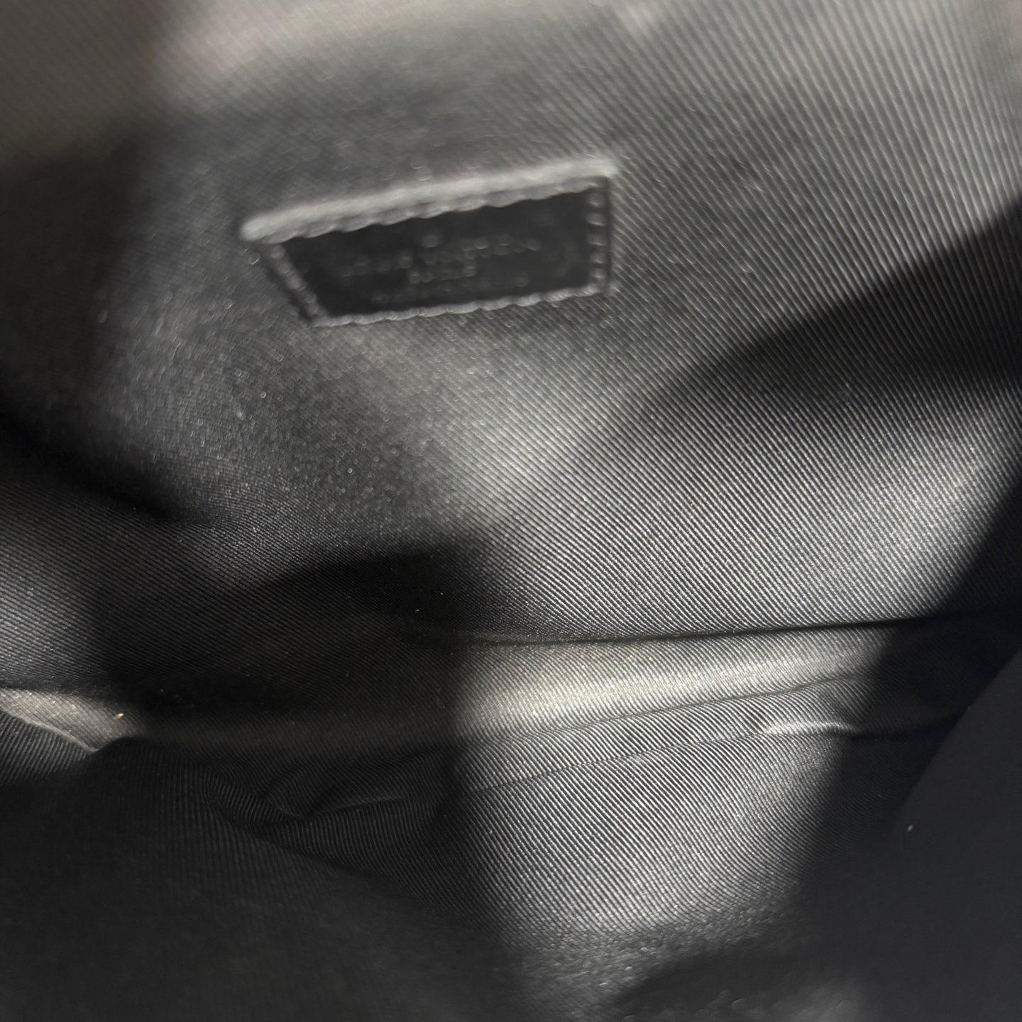 Louis Vuitton M44388