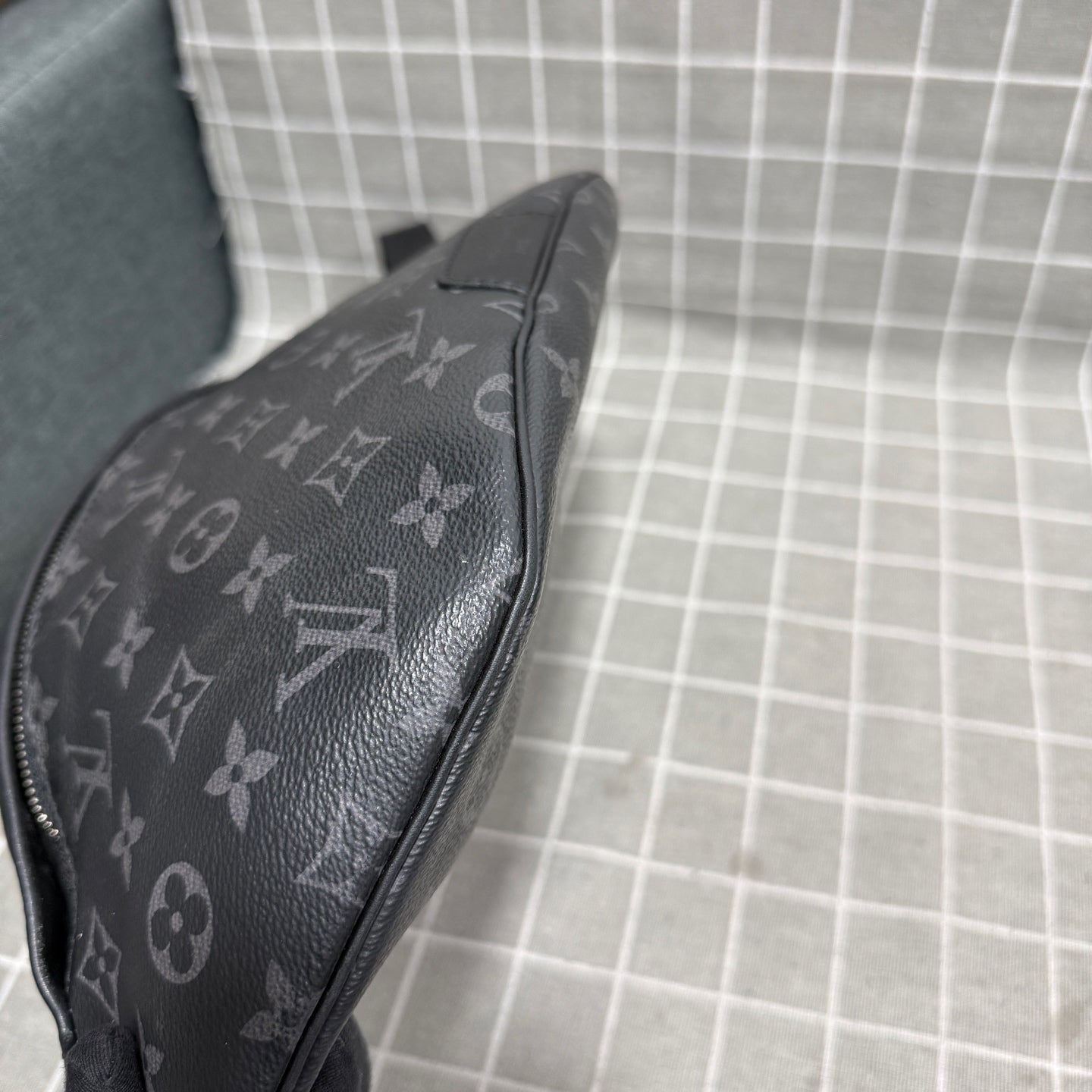 Louis Vuitton M44388