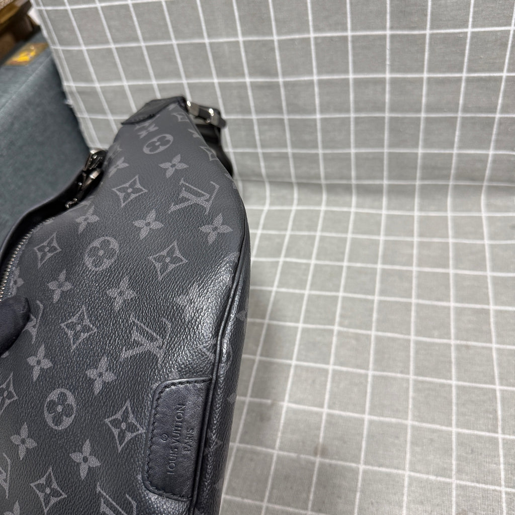 Louis Vuitton M44388