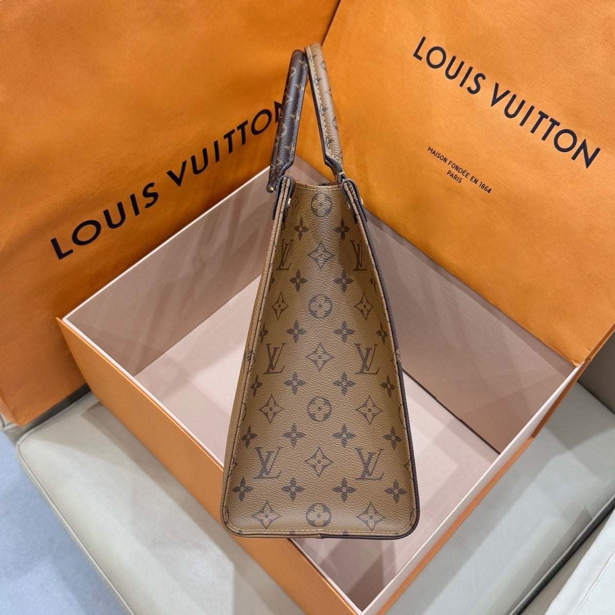 Louis Vuitton Tote