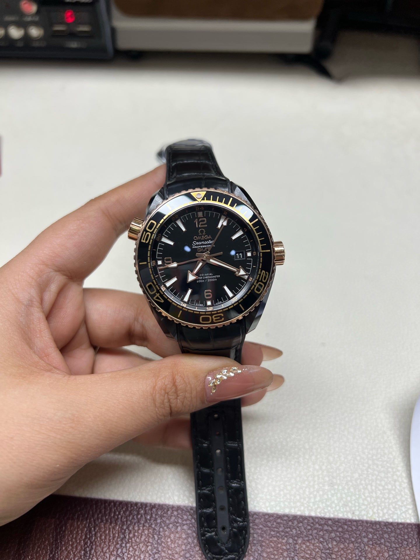 Omega Seahorse Series Black 45.5 215.63.46.22.01.001