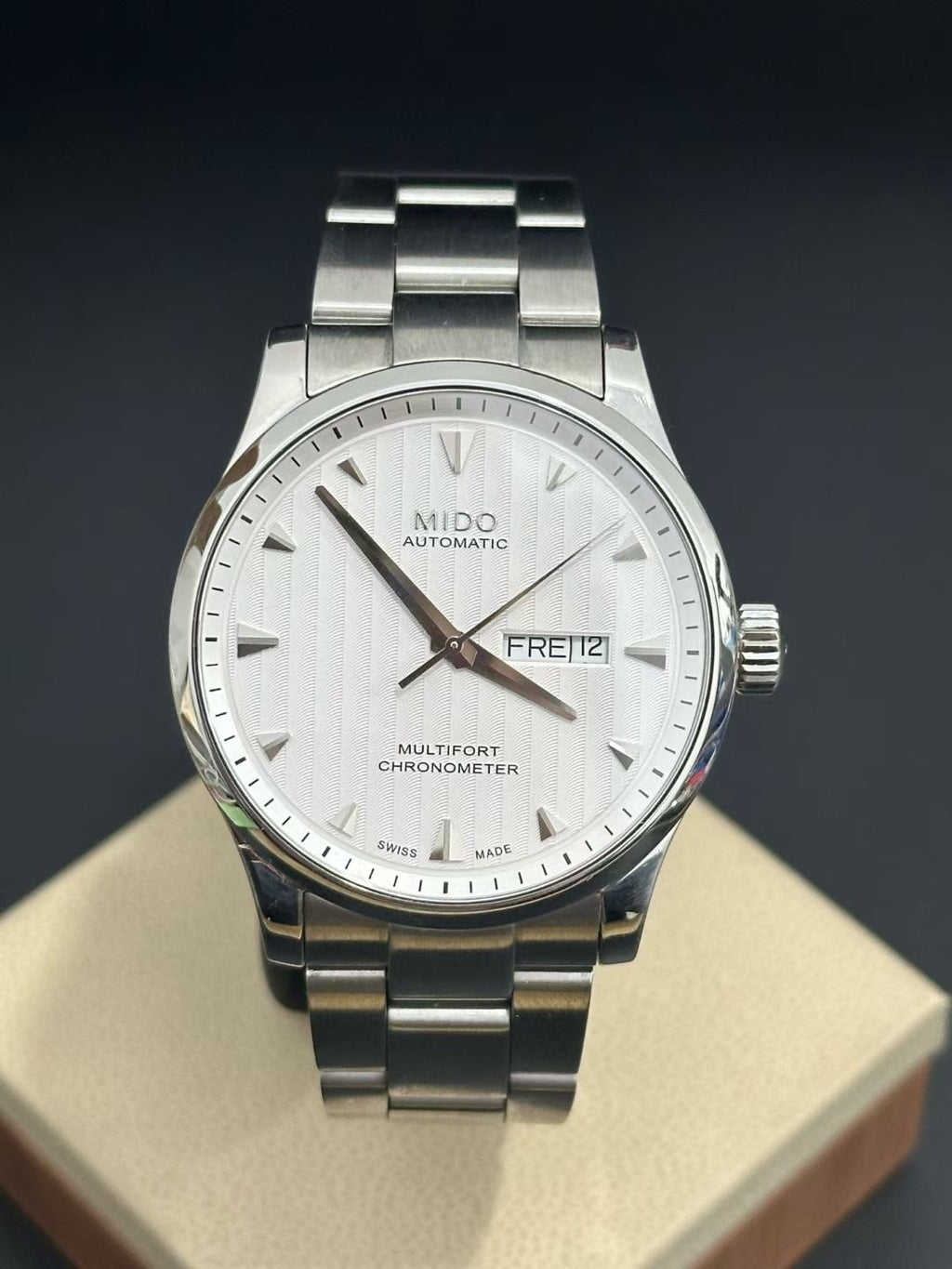 Mido Helmsman White Automatic (self-winding) watch 42 millimeters M005.431.11.031.00