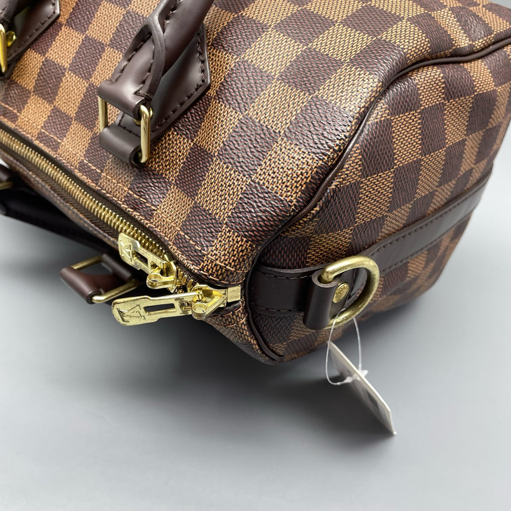 Louis Vuitton Shoulder Bag