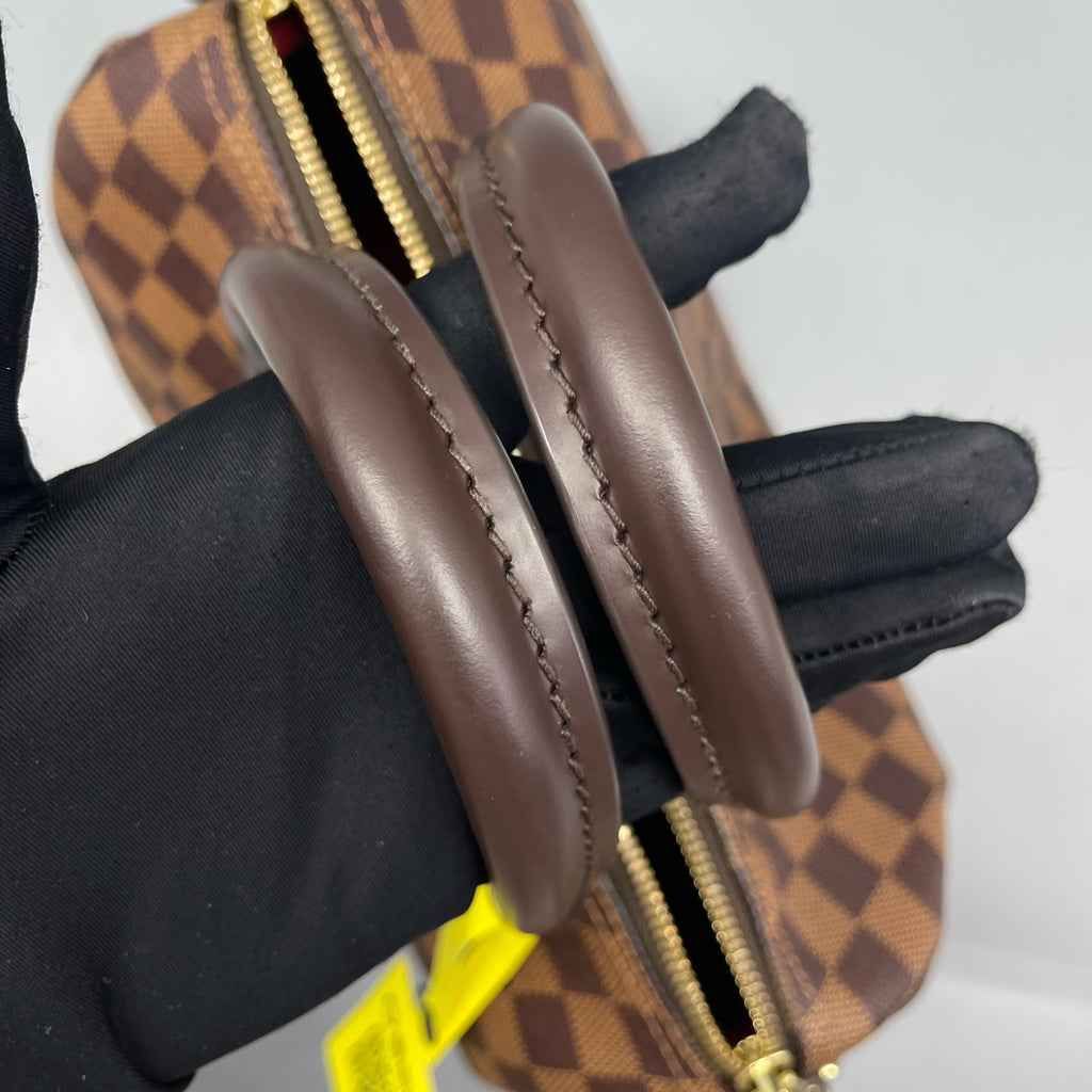 Louis Vuitton Shoulder Bag