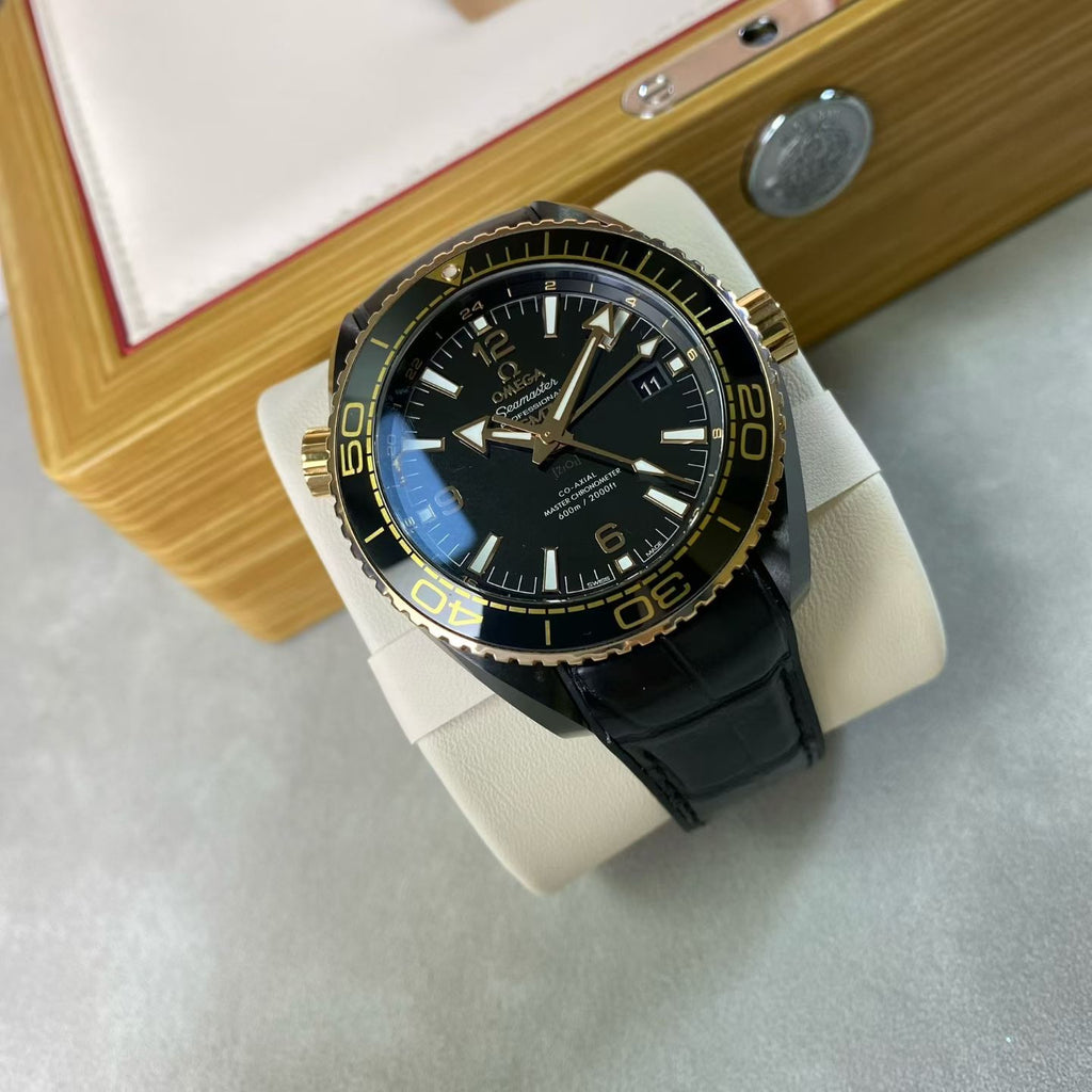 Omega Seahorse Series Black 45.5 215.63.46.22.01.001