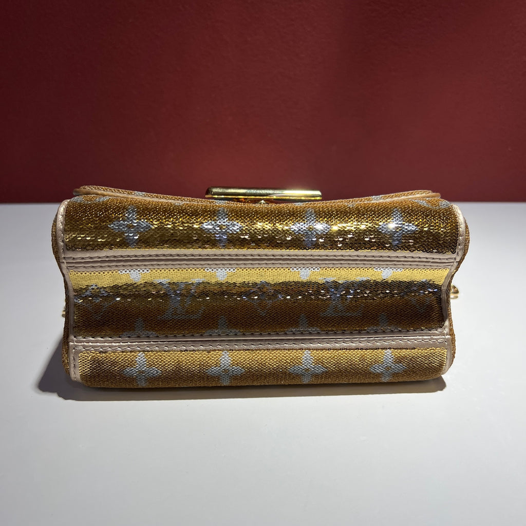 Louis Vuitton Gold 19.0x 15.0x 9.0 cm M52906