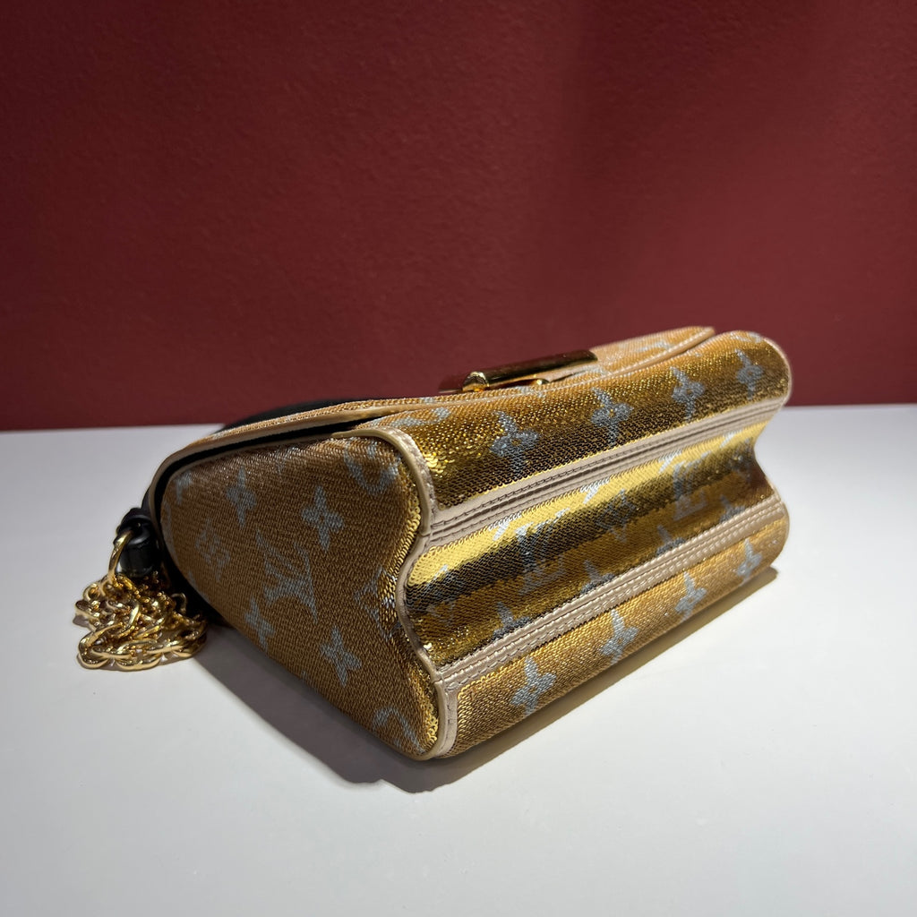 Louis Vuitton Gold 19.0x 15.0x 9.0 cm M52906