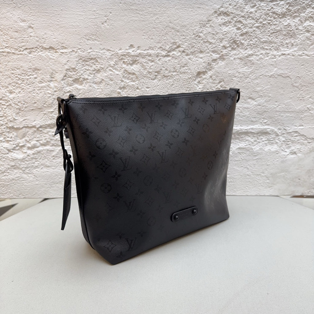 Louis Vuitton Crossbody