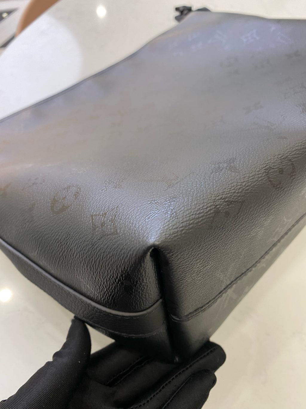 Louis Vuitton Crossbody