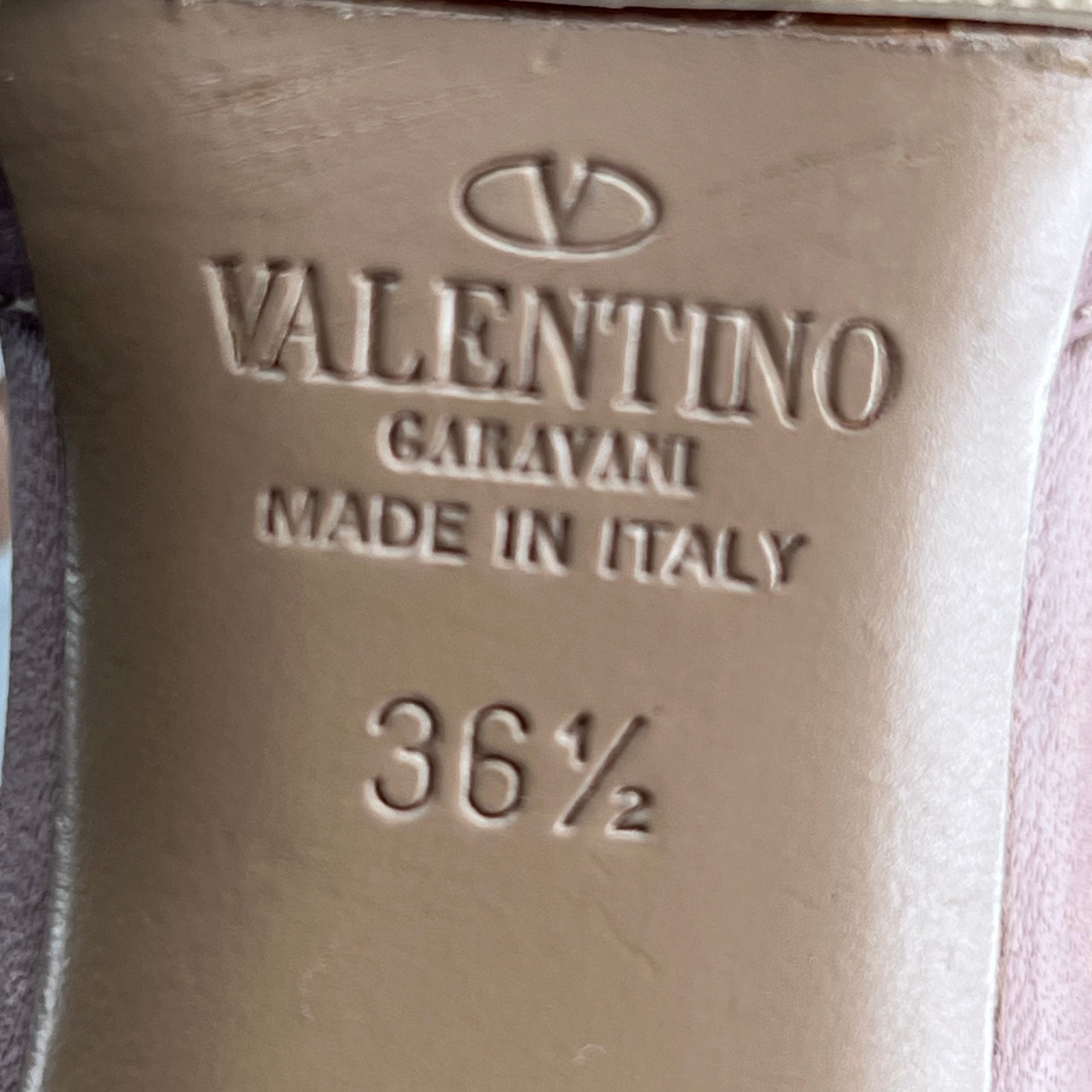 Valentino Pink High heels