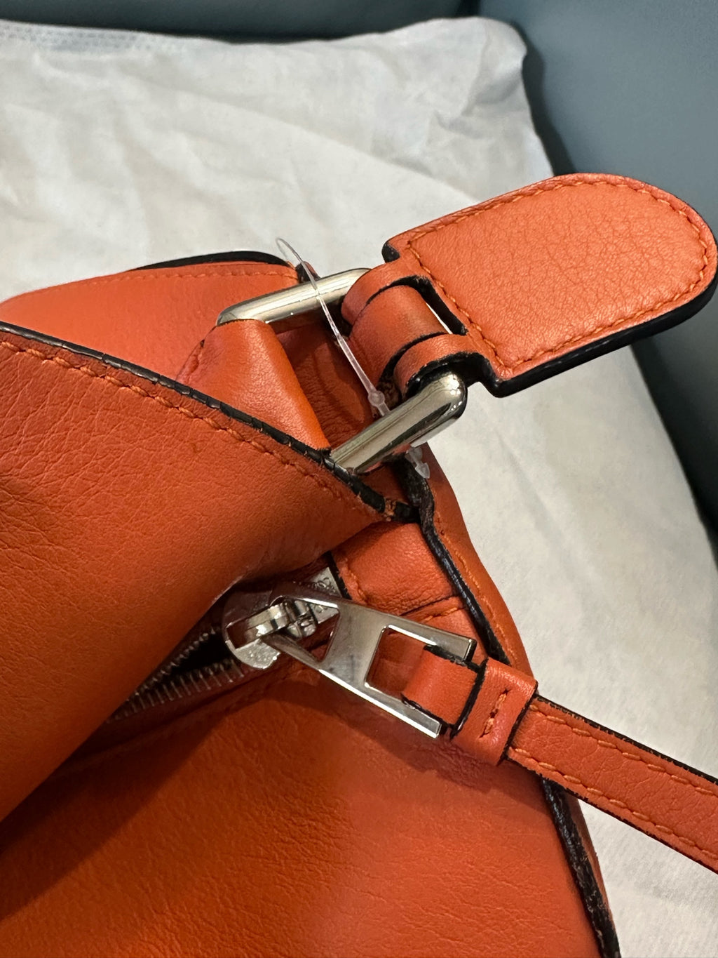 Loewe Orange 322.30.S19-2530