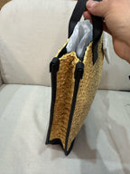 Gucci 648841-HT0F0-2677