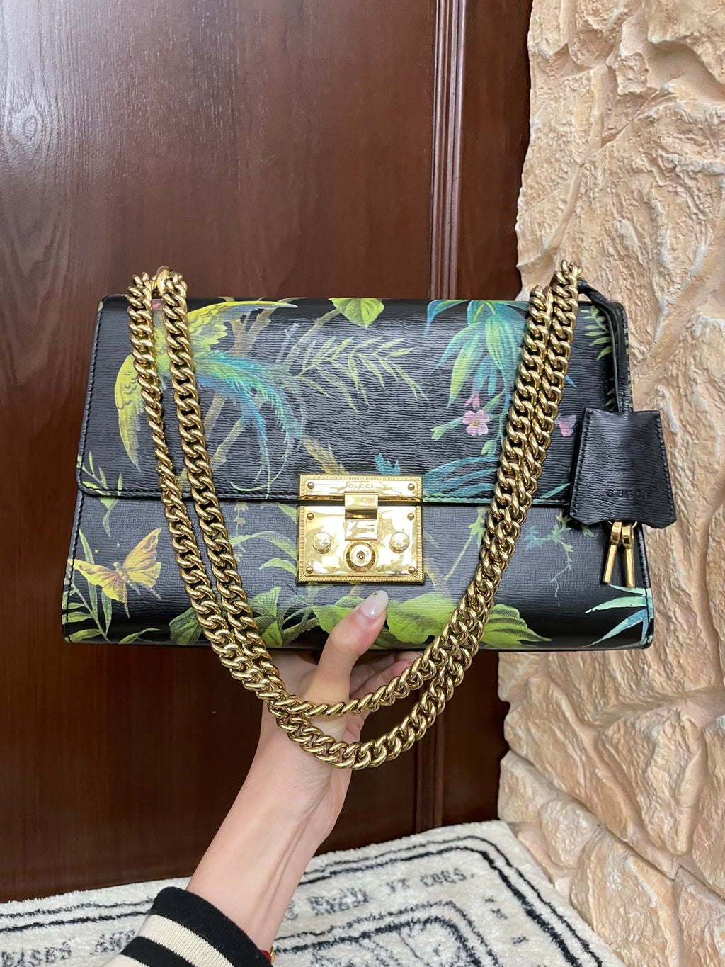 Gucci