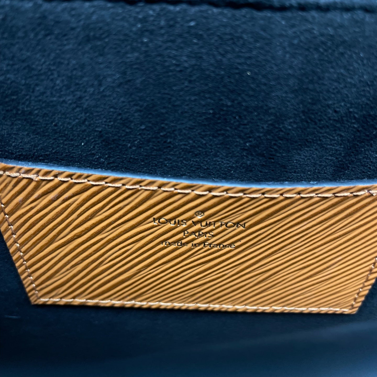 Louis Vuitton Shoulder Bag