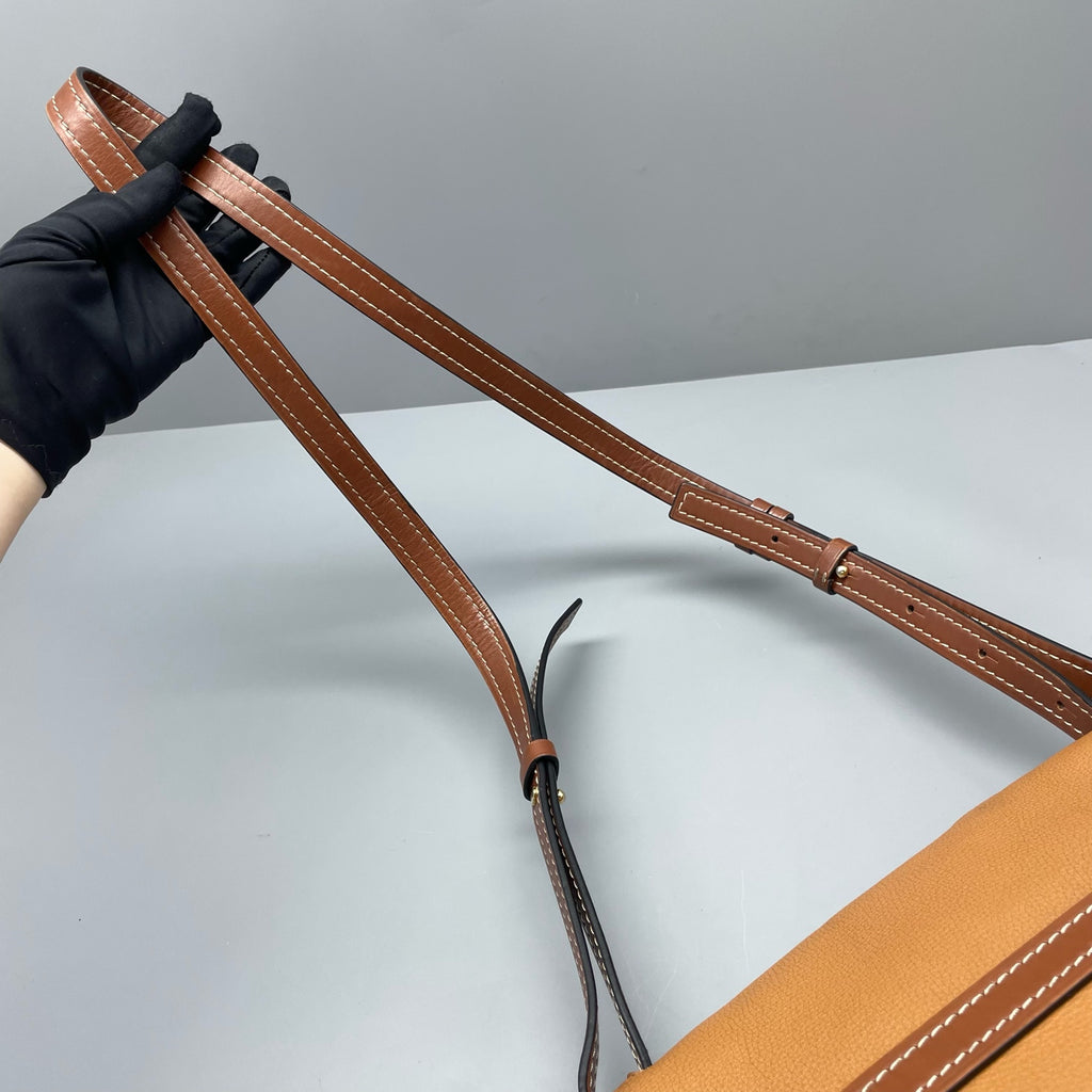 Loewe Saddle Bag