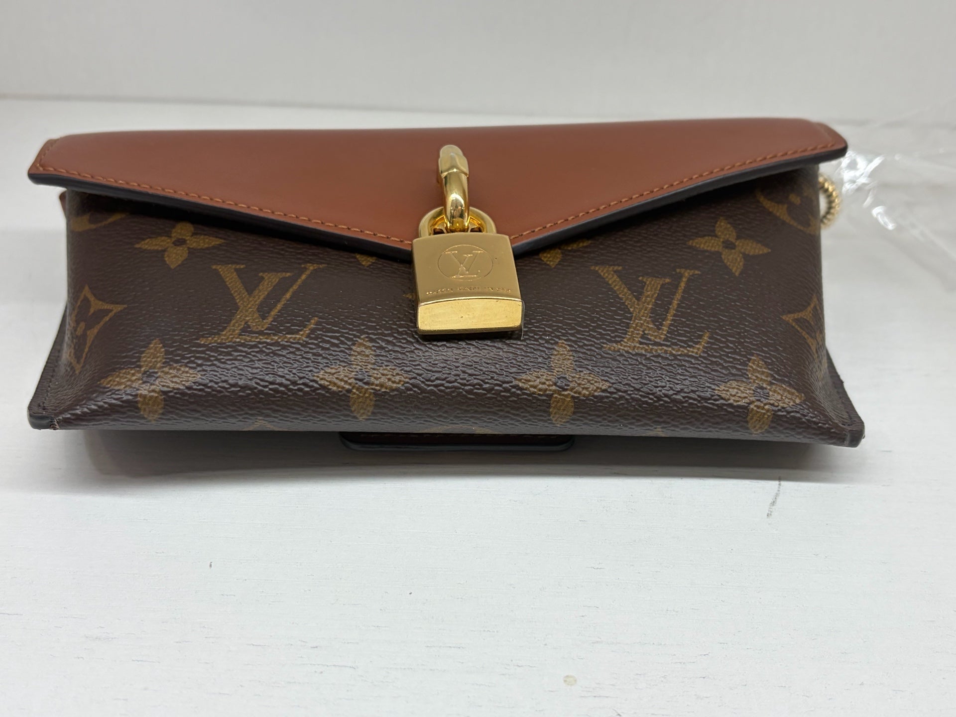 Louis Vuitton Padlock On Strap M80763