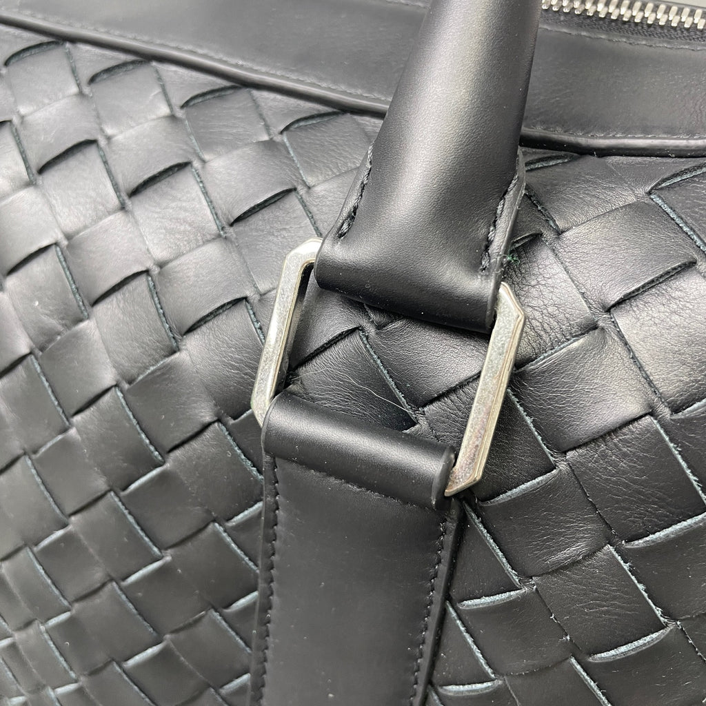Bottega Veneta Leather Black Crossbody