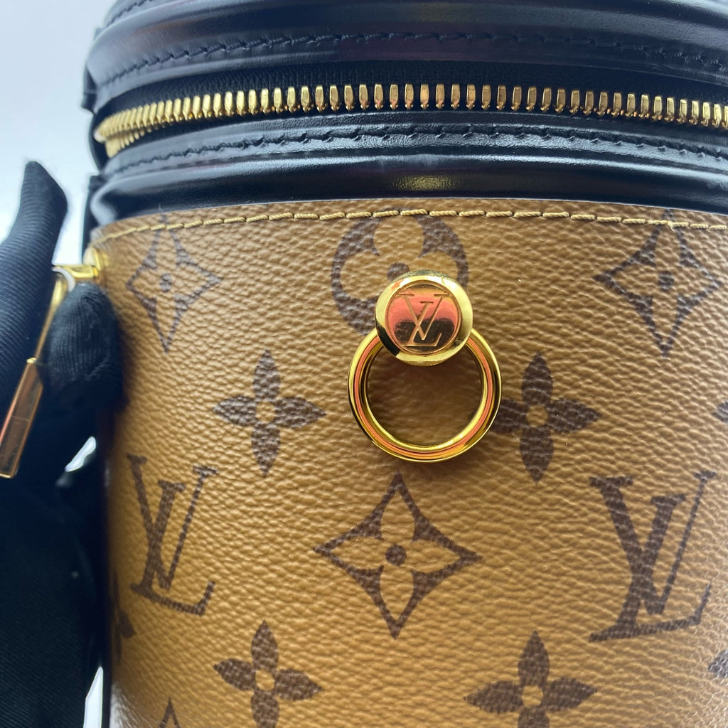 Louis Vuitton Crossbody