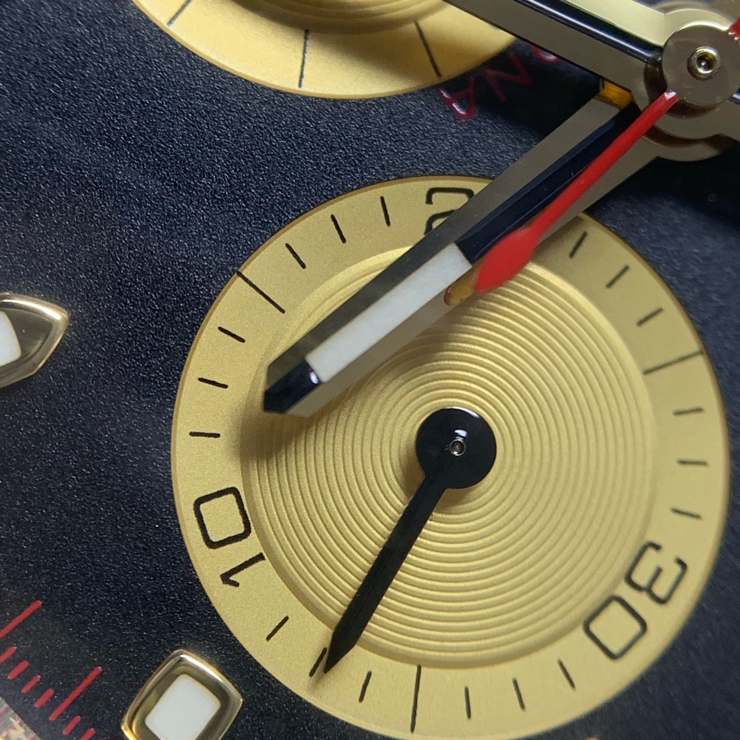 Rolex Cosmograph Daytona 40 millimeters m116508-0009