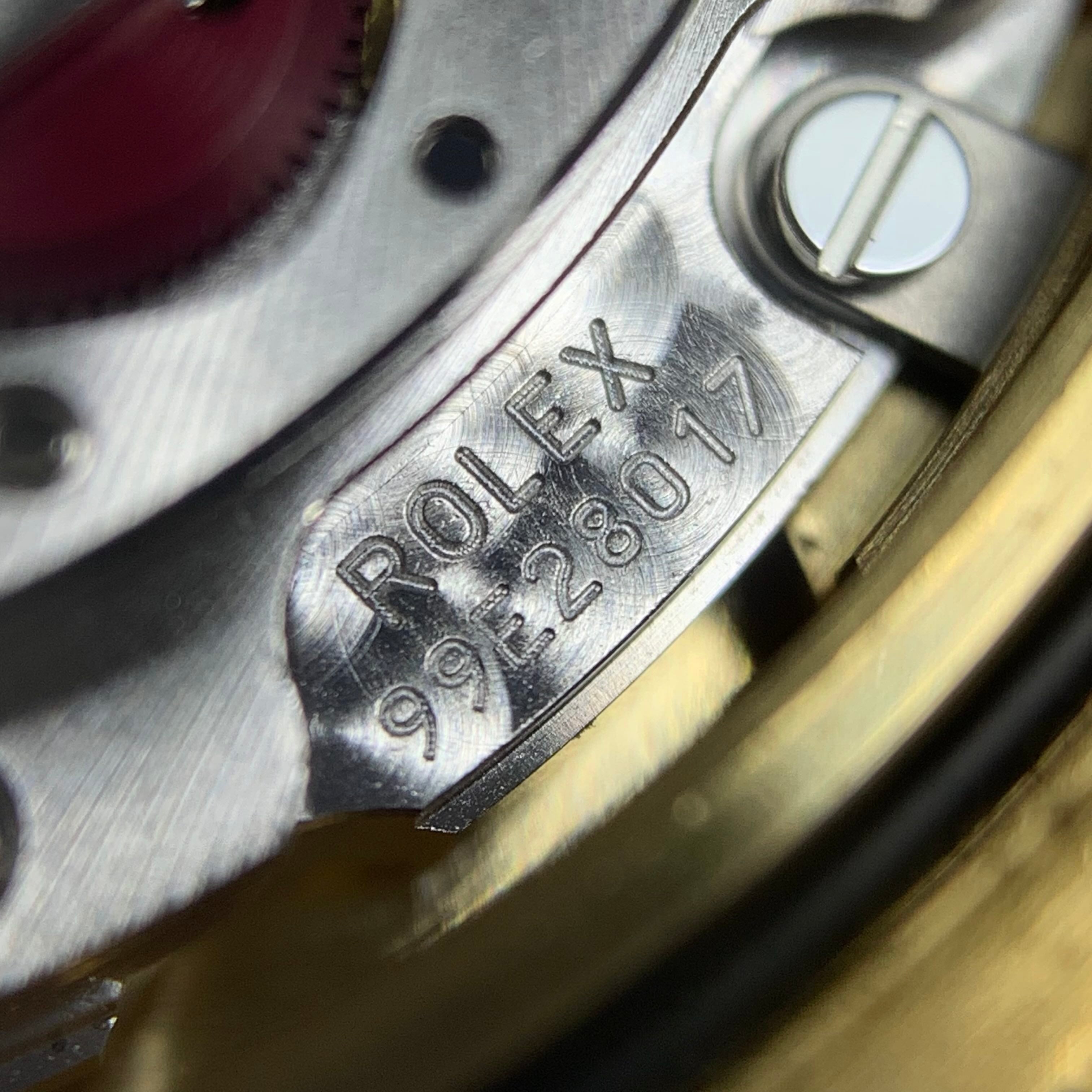 Rolex Cosmograph Daytona 40 millimeters m116508-0009