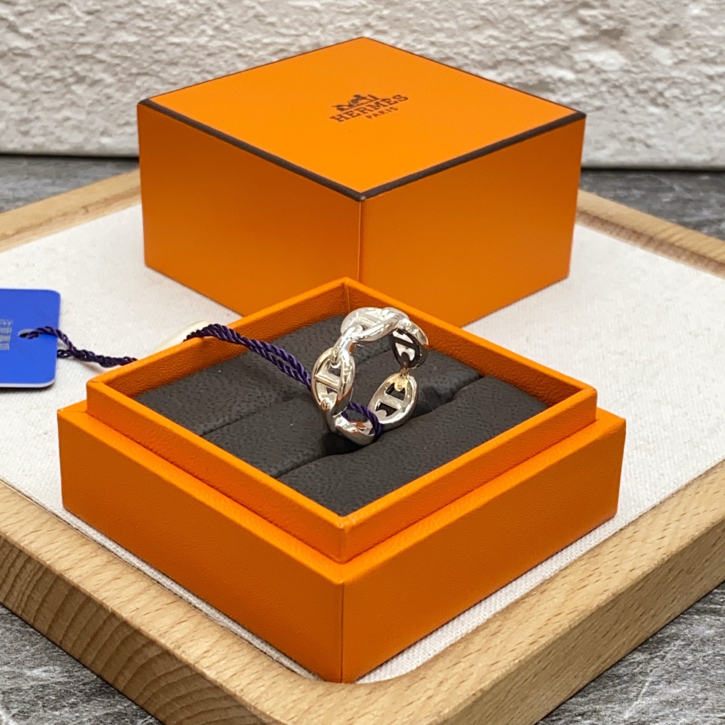 Hermes Ring