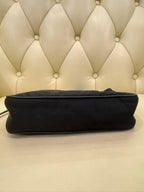 PRADA Prada Re-Edition 2005 Recycled Nylon and Saffiano Leather Handbag Black 18×22×6cm 1BH204_R064_F0002_V_WRK