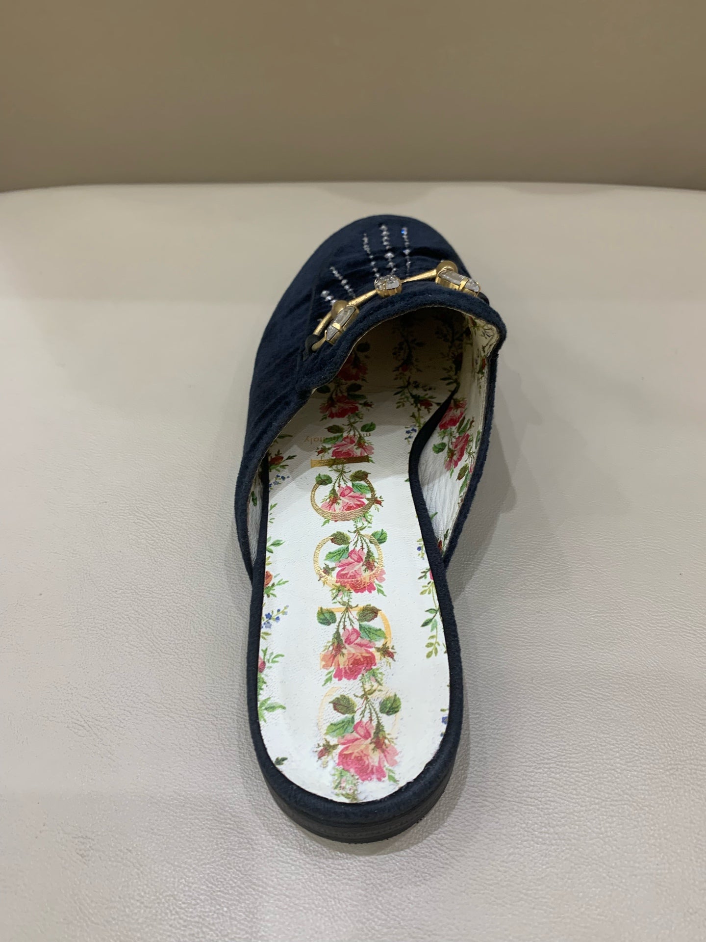 Gucci Velvet Flip flop