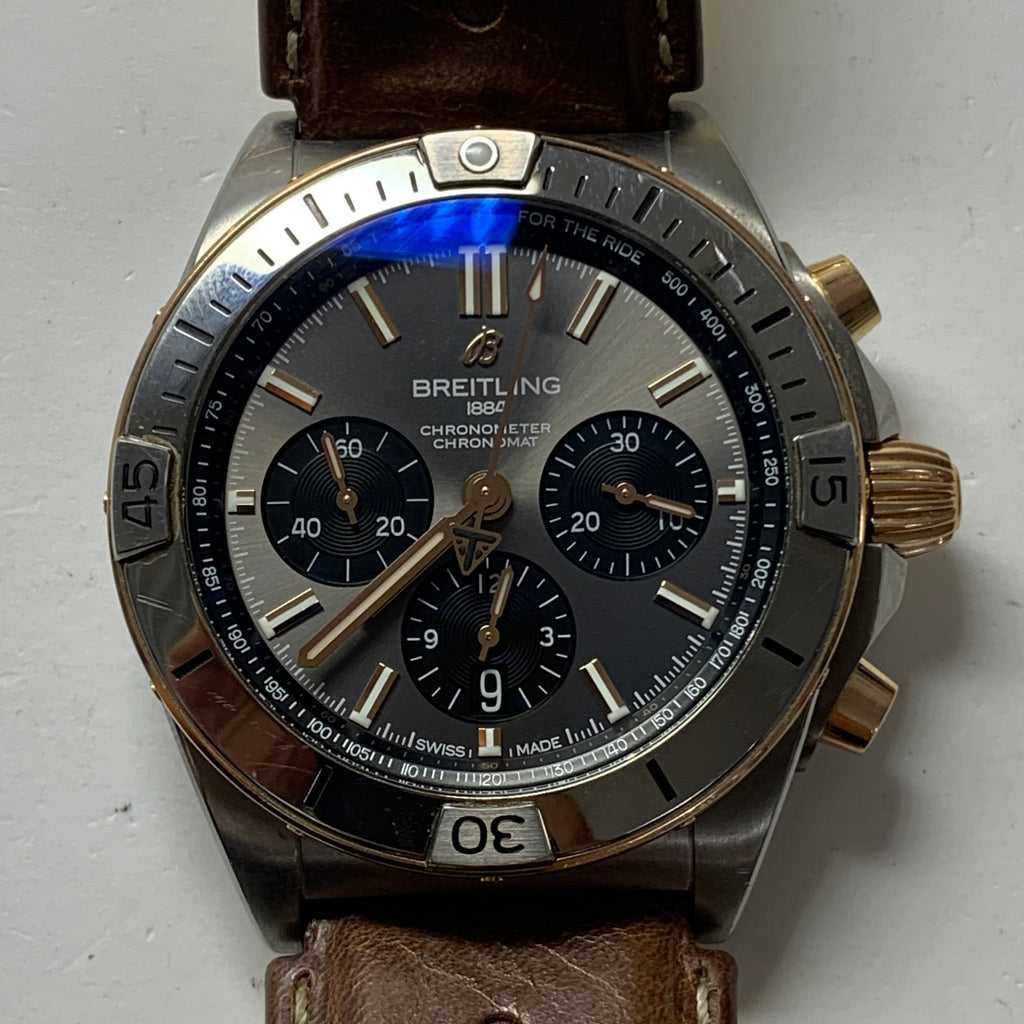 Breitling Chronomat B01 42 Triumph Edition mechanical chronograph watch Mechanical watch 42 millimeters TB0134101M1X1