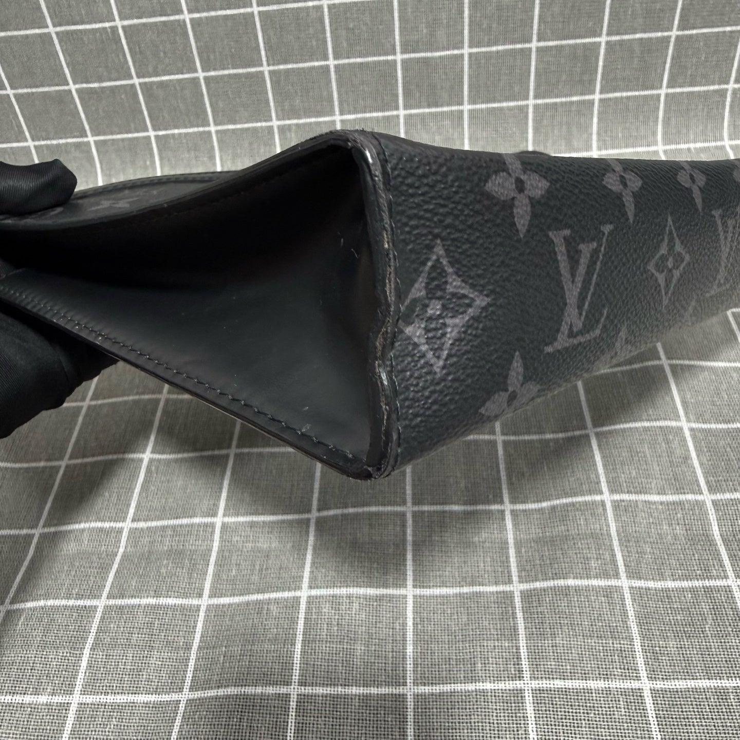 Louis Vuitton Pochette Voyage Canvas Black Clutch M61692