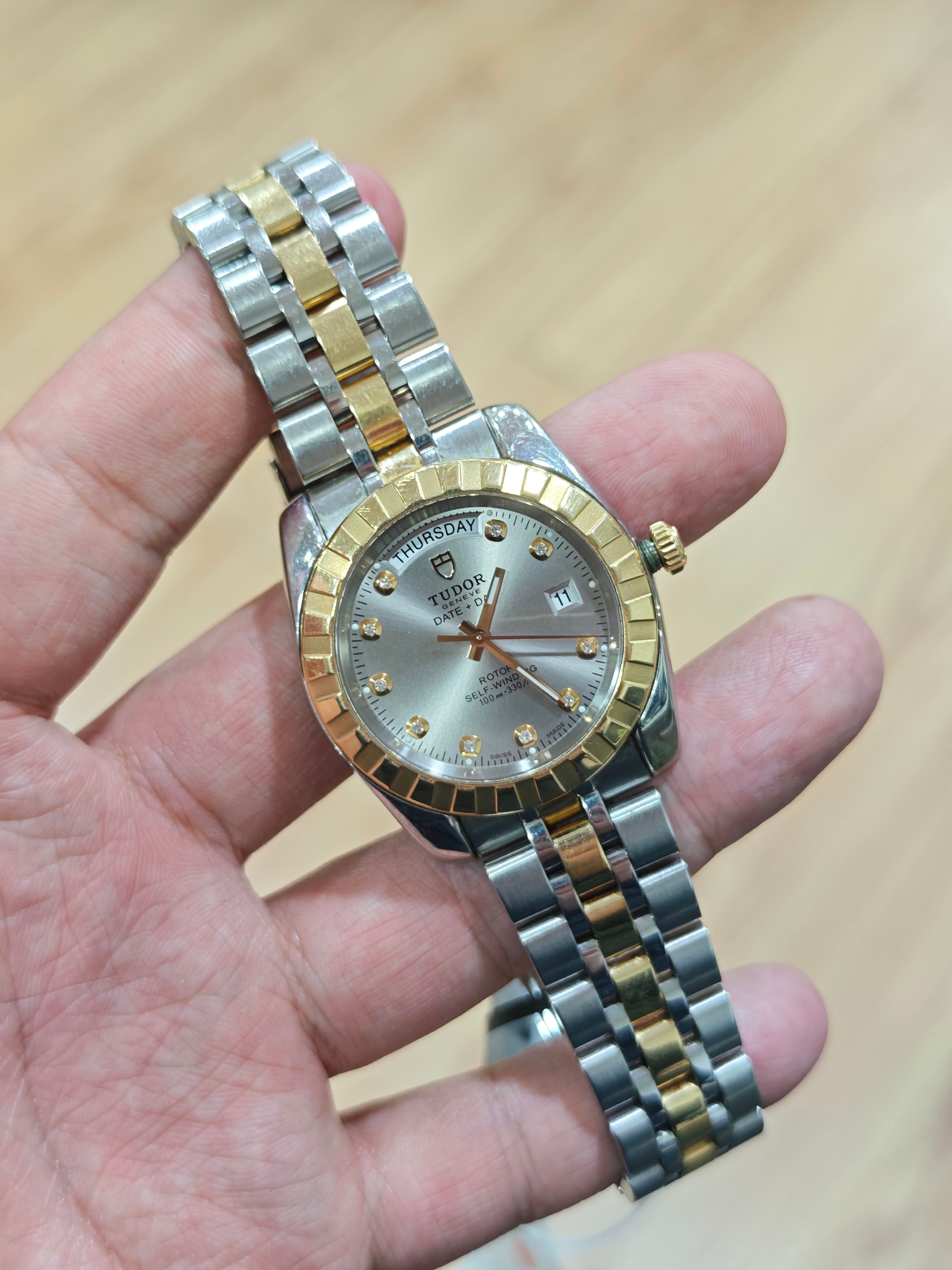 Tudor Classic Automatic (self-winding) watch 41 millimeters M23013-0024