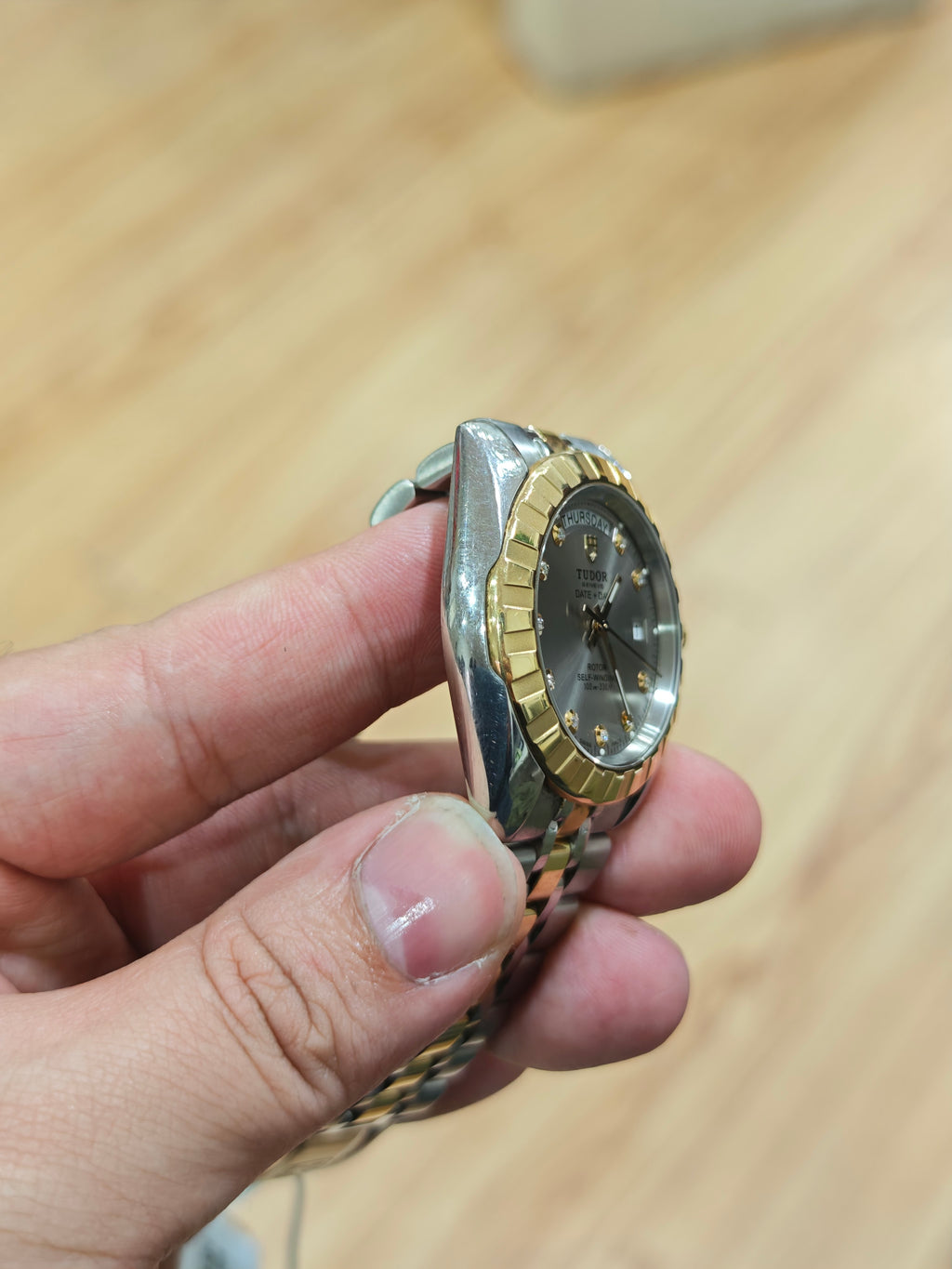 Tudor Classic Automatic (self-winding) watch 41 millimeters M23013-0024