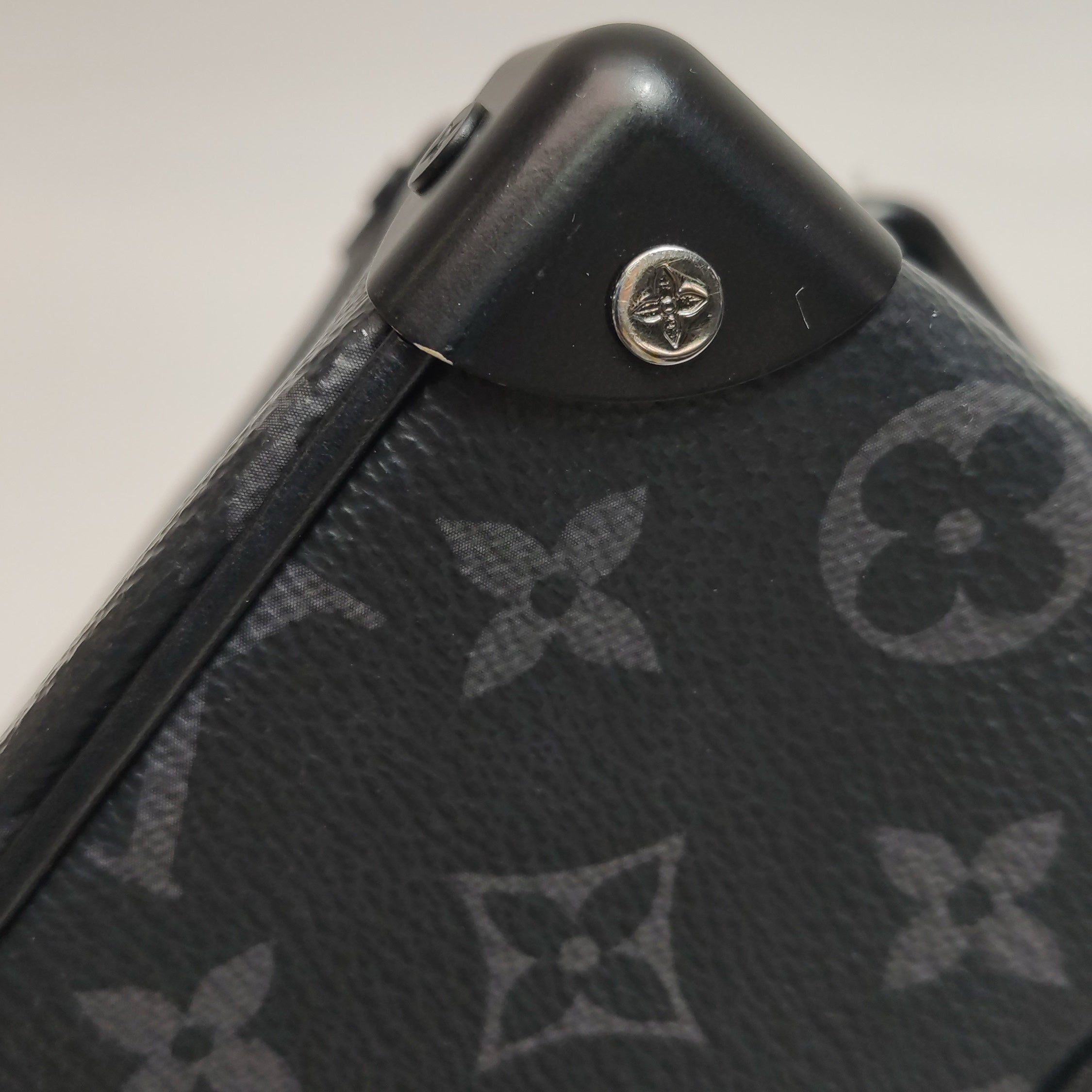 Louis Vuitton Soft Trunk Leather Crossbody M55702