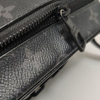 Louis Vuitton Soft Trunk Leather Crossbody M55702