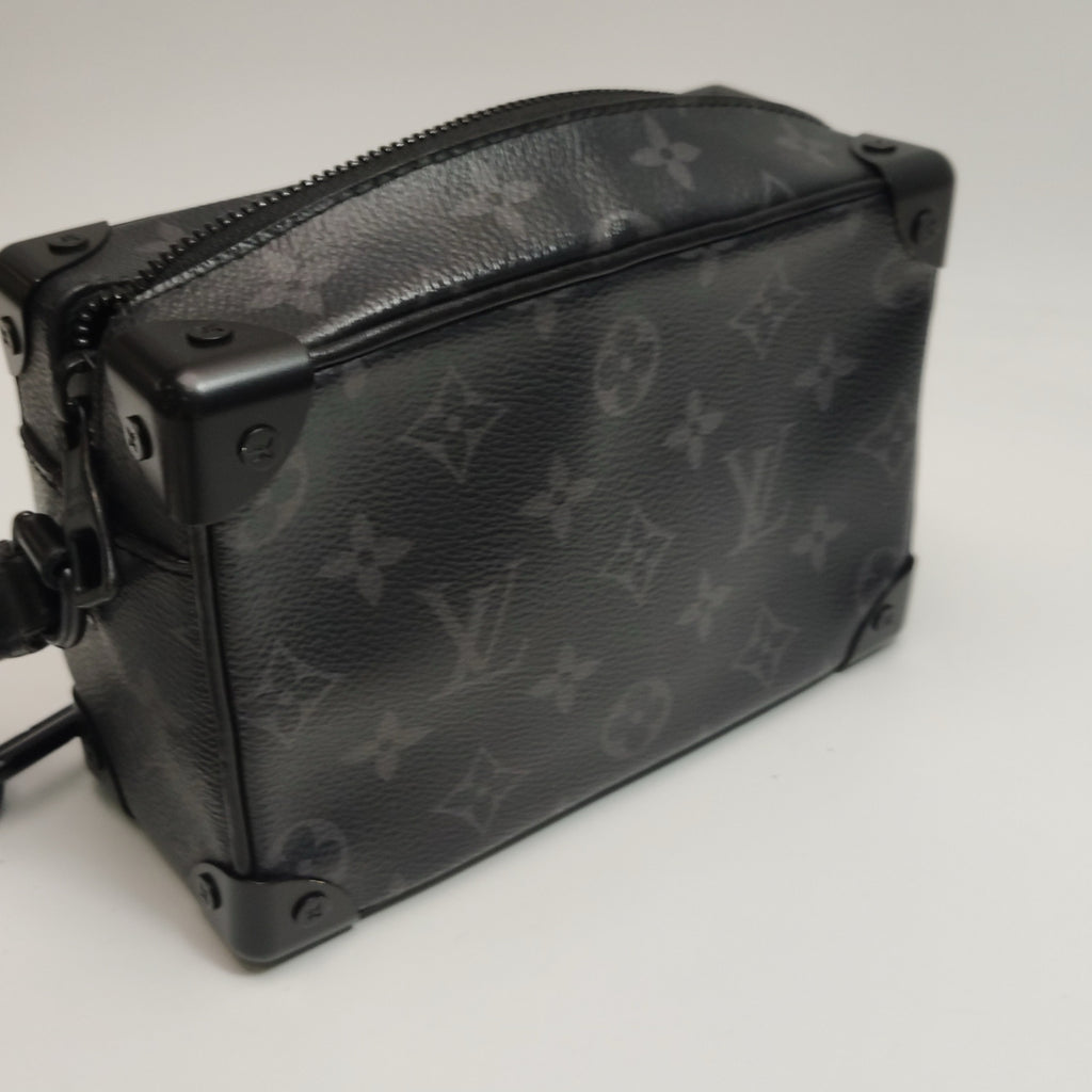 Louis Vuitton Soft Trunk Leather Crossbody M55702