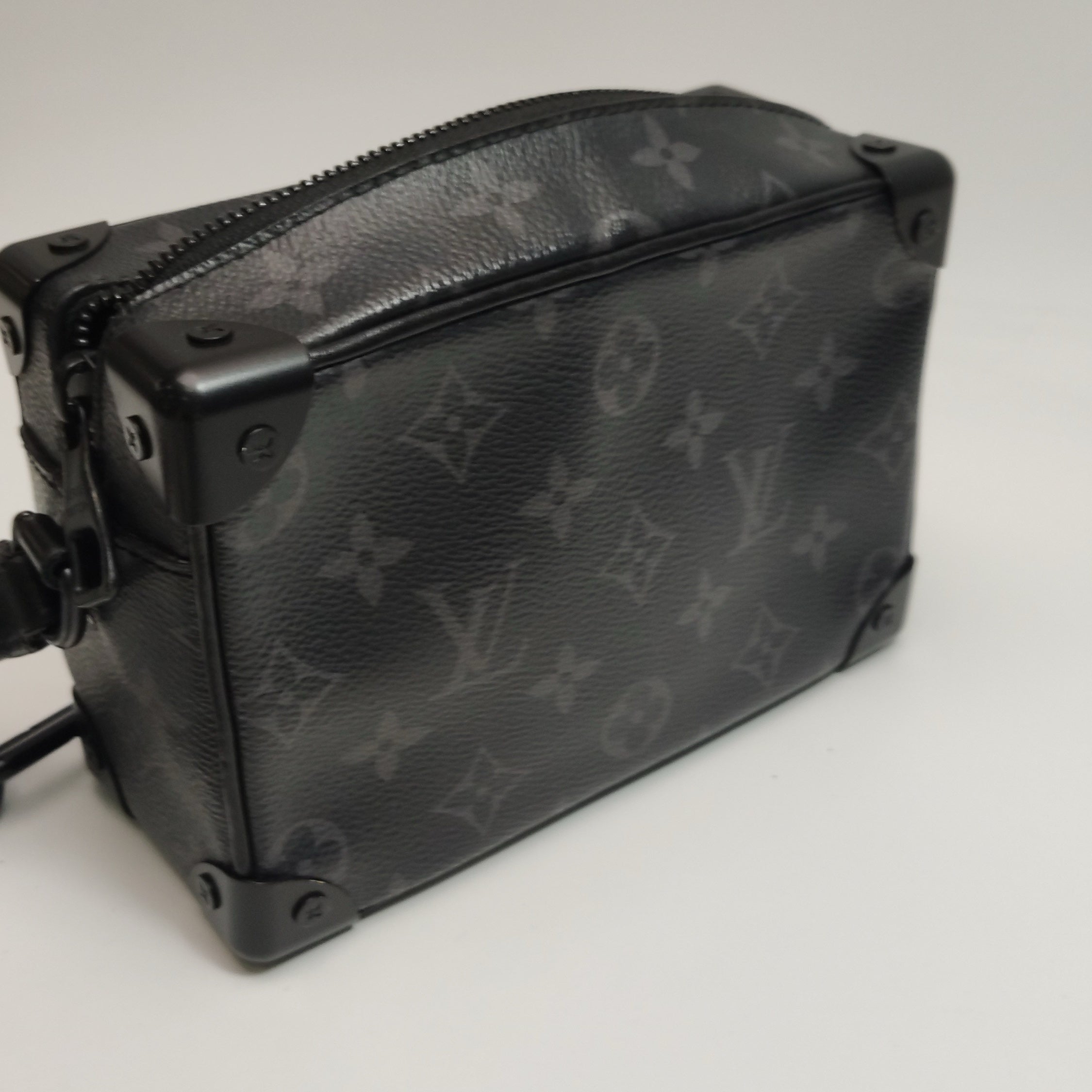 Louis Vuitton Soft Trunk Leather Crossbody M55702